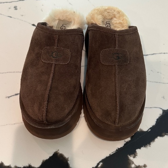 UGG Discoquette Brown Suede Mules with Cream Lining (out of box…worn twice) - Picture 1 of 3